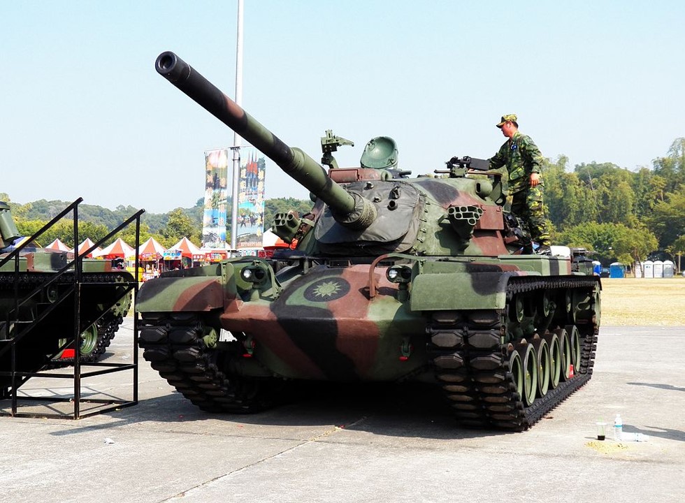 CM-12 Taiwanese Main Battle Tank (MBT) (A)